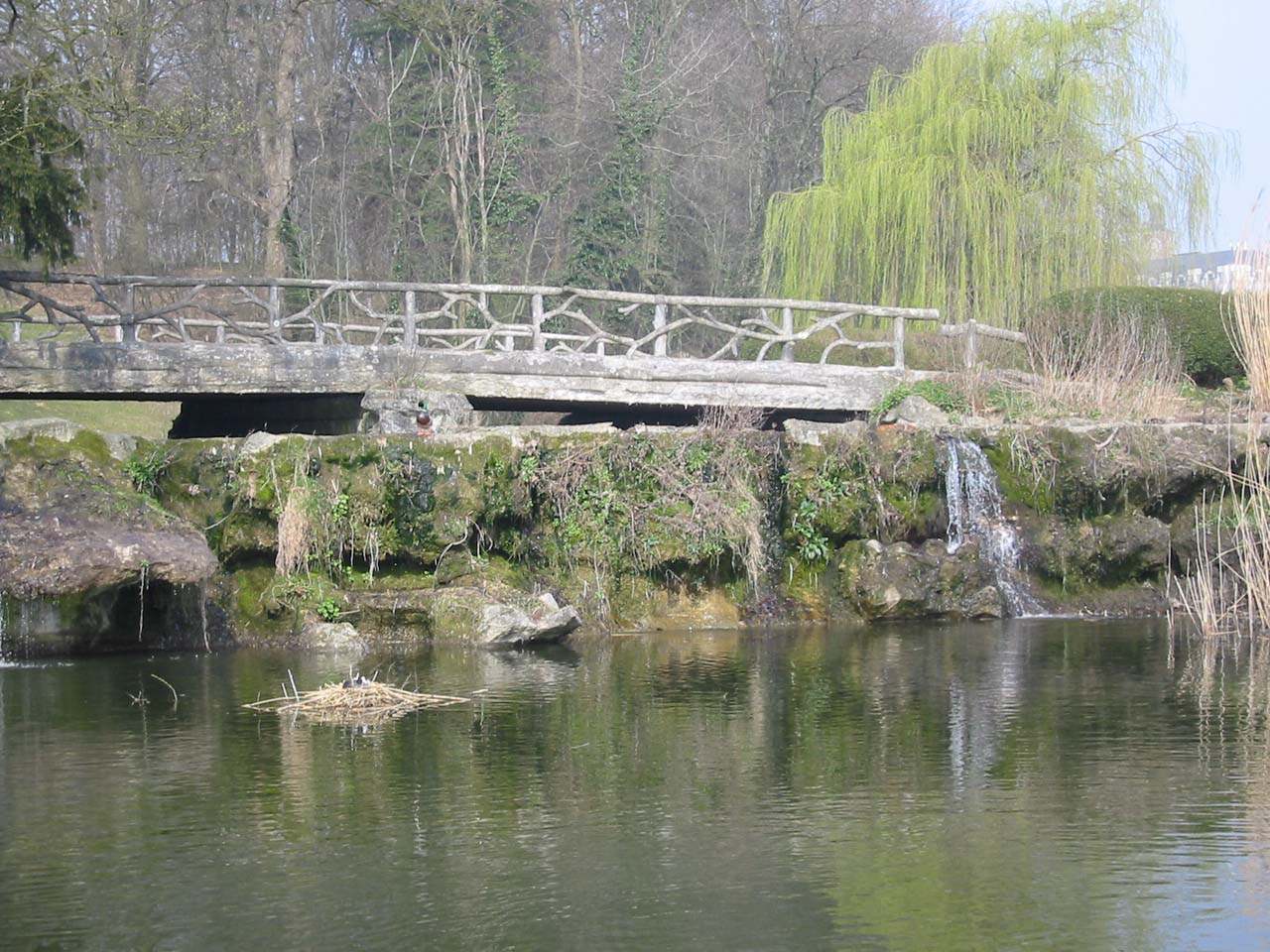 Ponts et Aqueducs Coin de parc