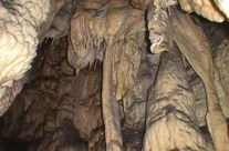 Cavernes et Grottes Grotte 03 (Jura - AIN)