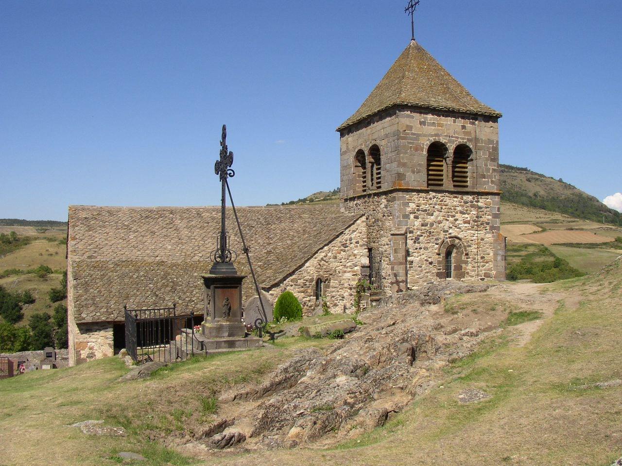 France Auvergne Eglise Romane du Chastel