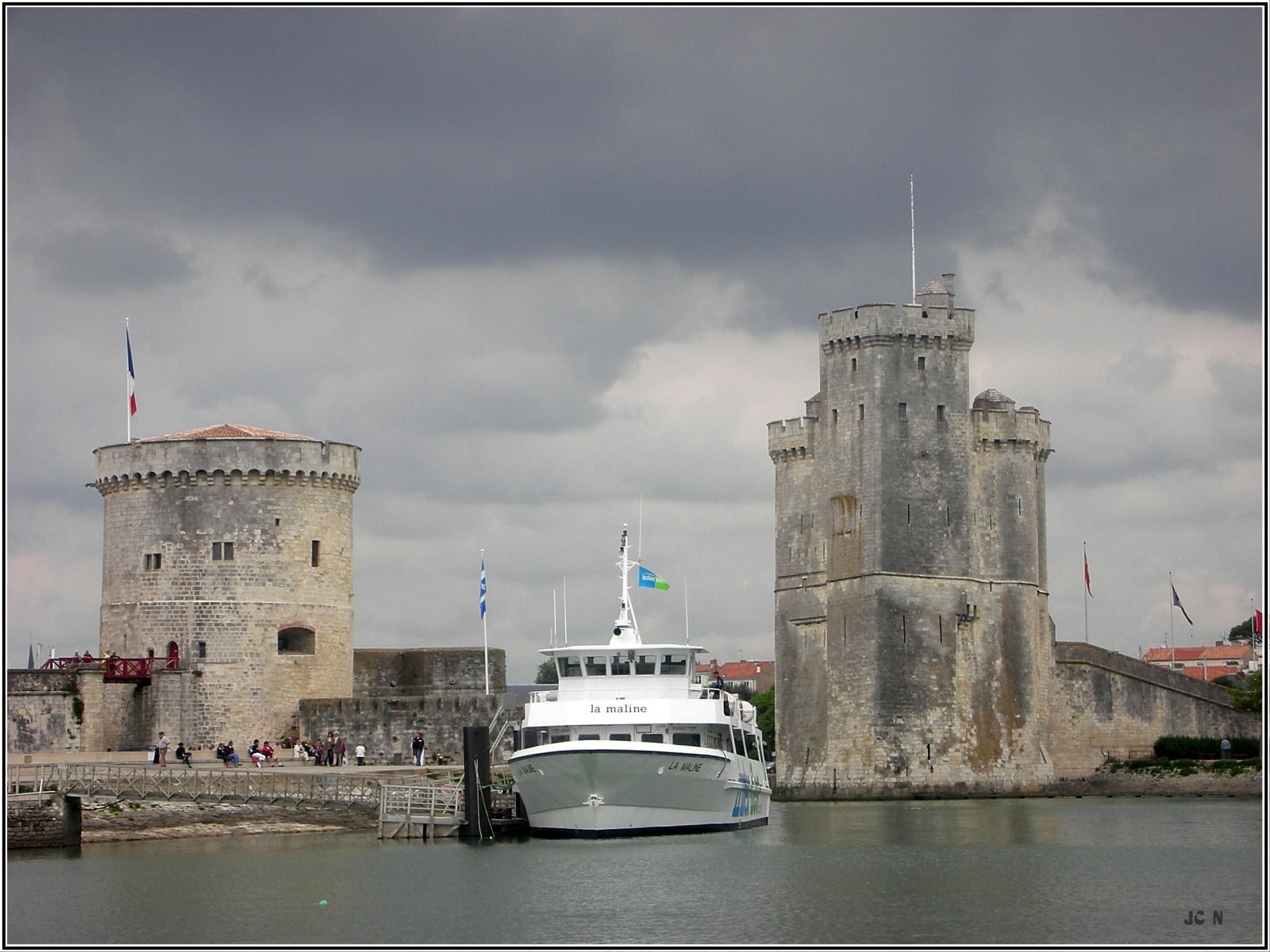 Bateaux a moteur La Rochelle