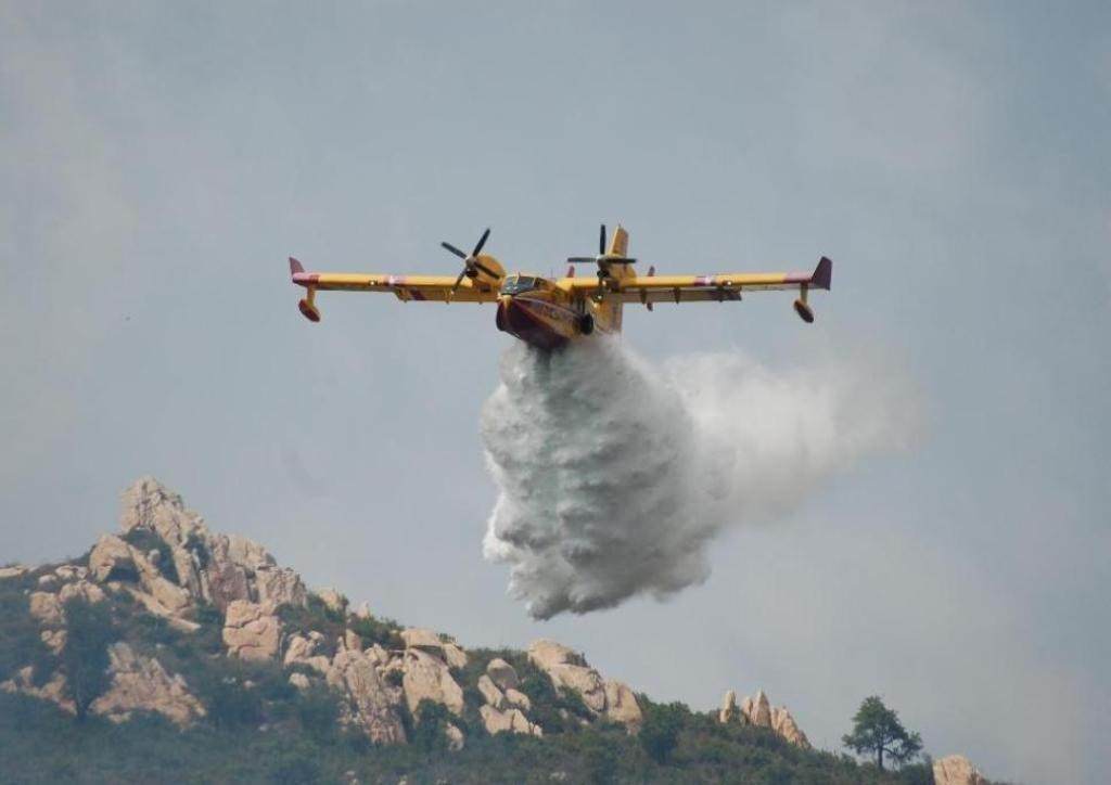 Canadairs  CORSE