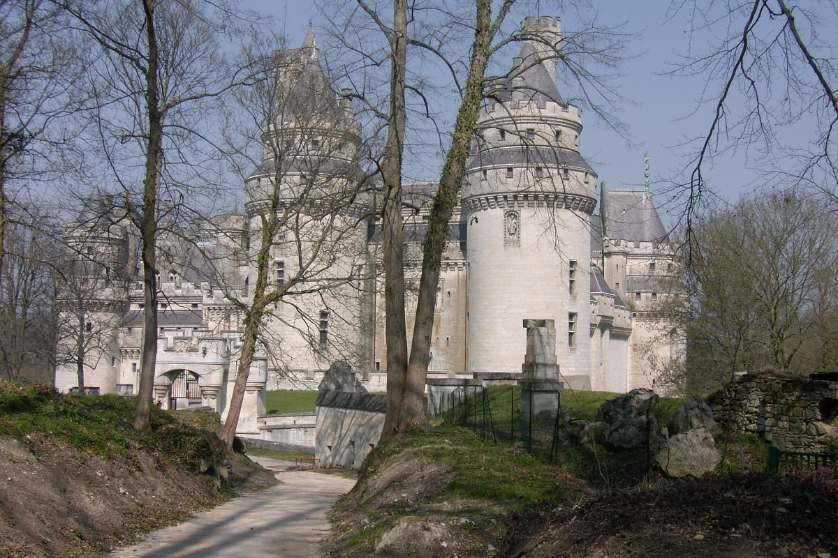 Chateaux et Palais Pierrefonds et son château