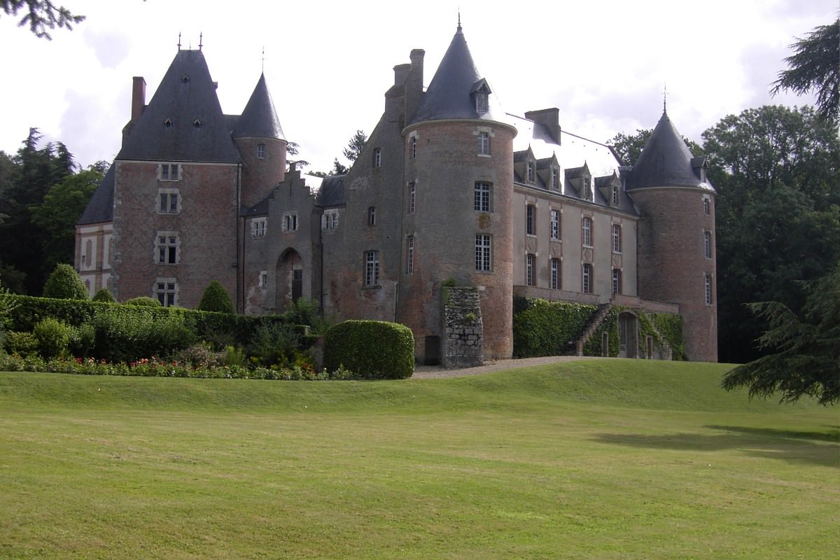 Chateaux et Palais le château de Blancafort dans le cher