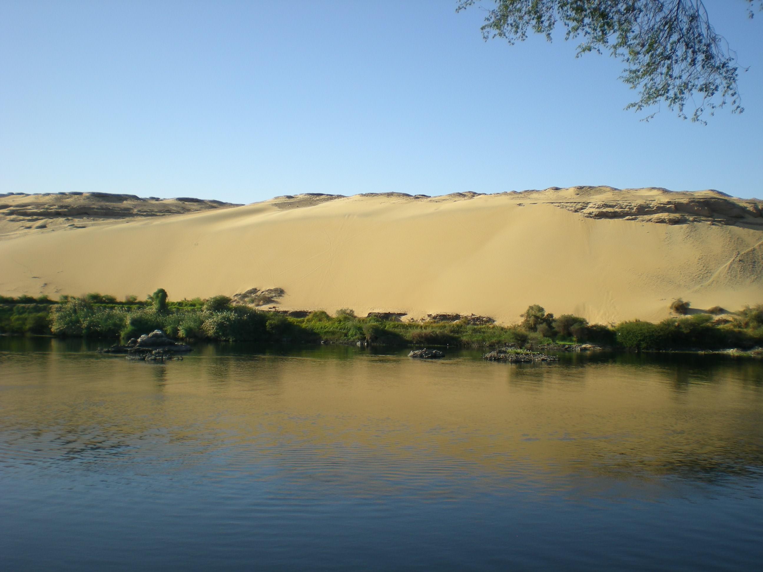 Fleuves et Rivieres Rive Du Nil