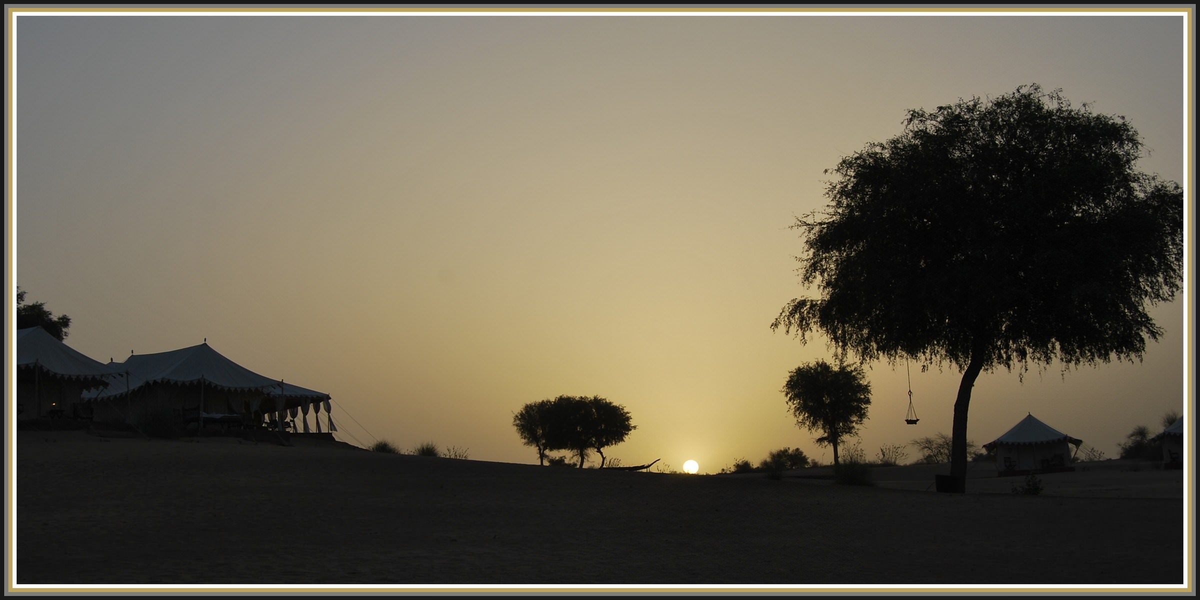 Inde Coucher de soleil - Désert de Manwar (Rajasthan)