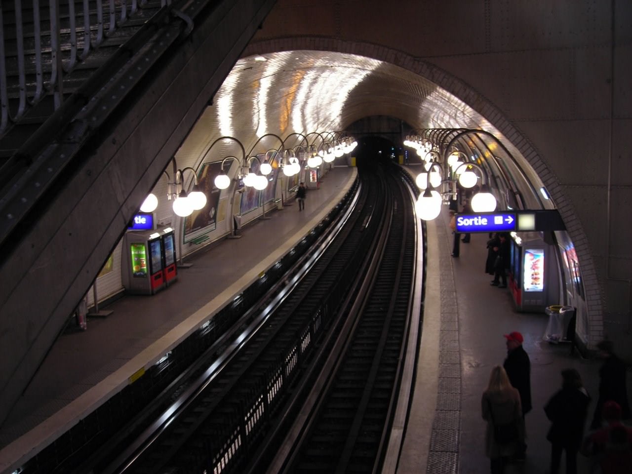 Metro Cité