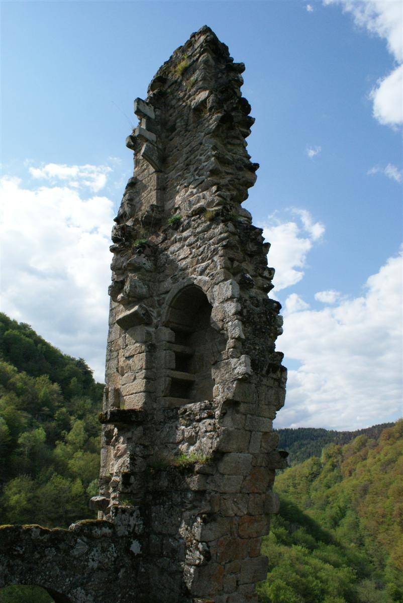 Ruines et Vestiges Les tours de Merle