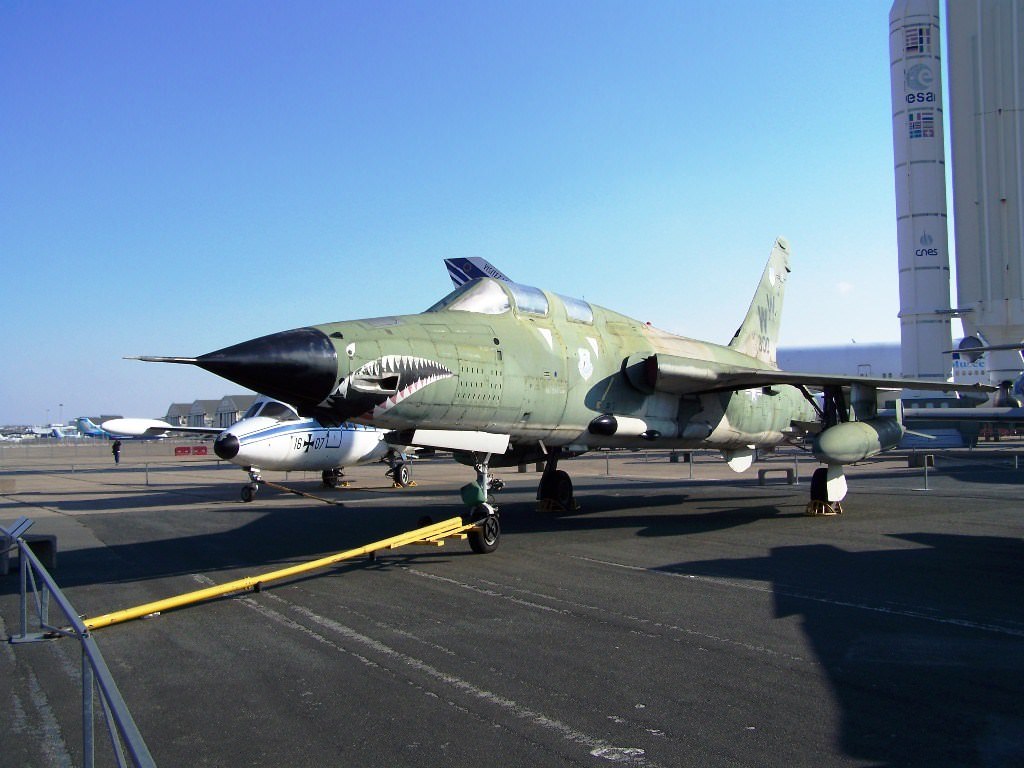 Avions militaires Skyhawk