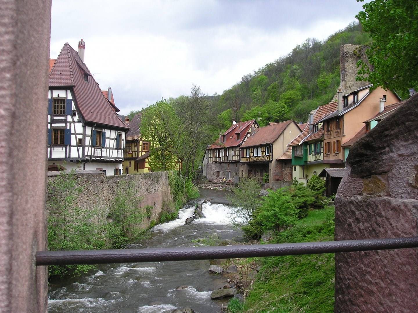 France Alsace rivière à Kaysesberg