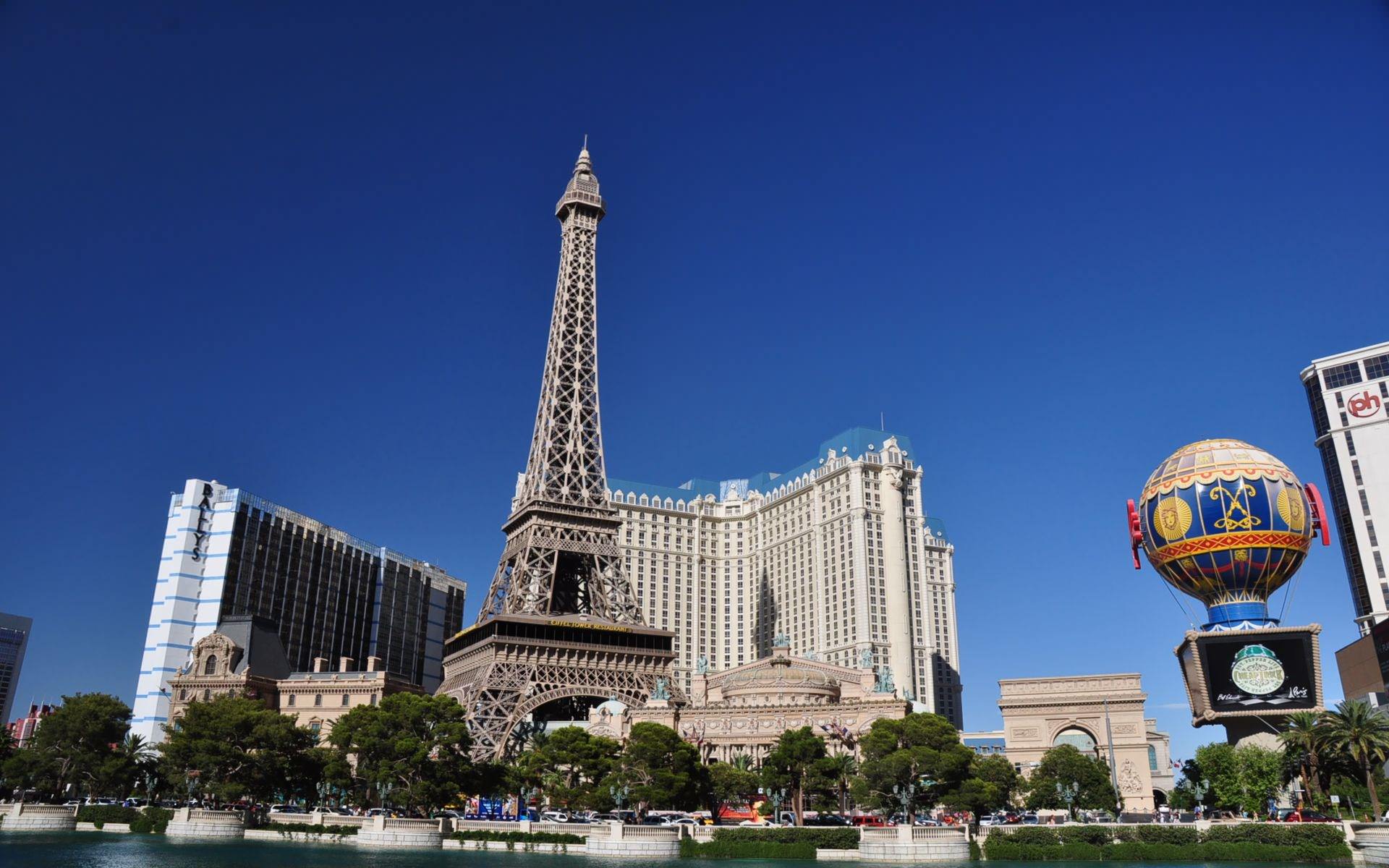 Grattes ciel et Immeubles Hôtel Le Paris -Las Vegas-