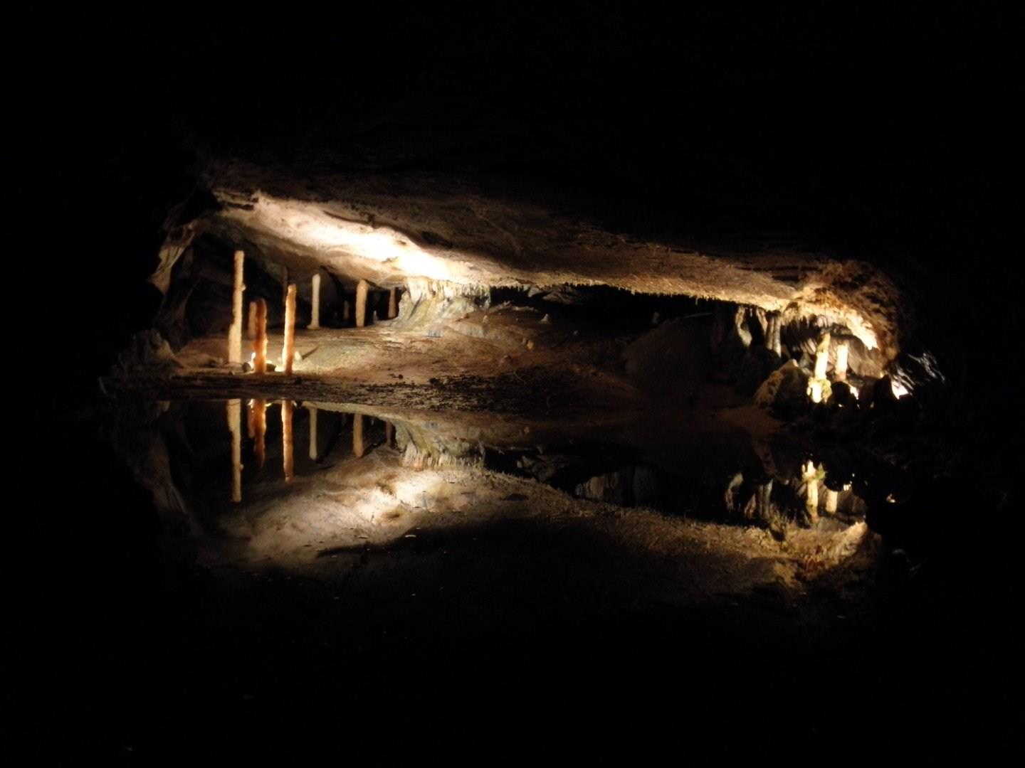 Cavernes et Grottes Grotte d'Osselle