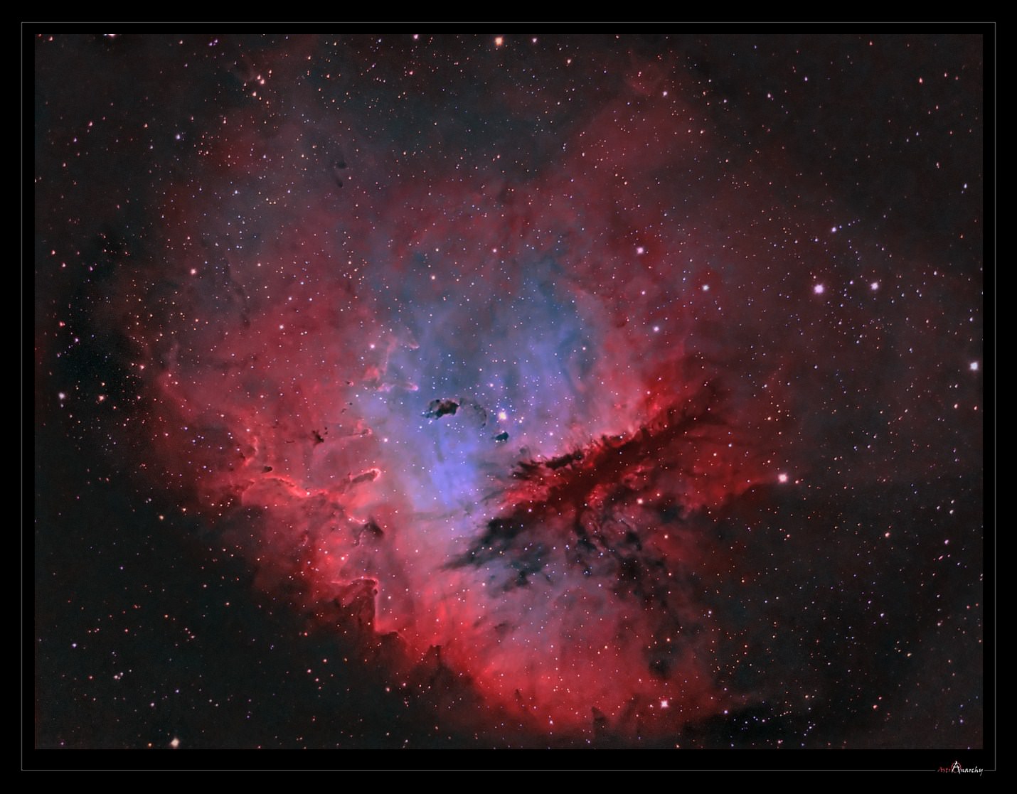 Etoiles et Nebuleuses NGC 281 ou la nébuleuse Pacman
