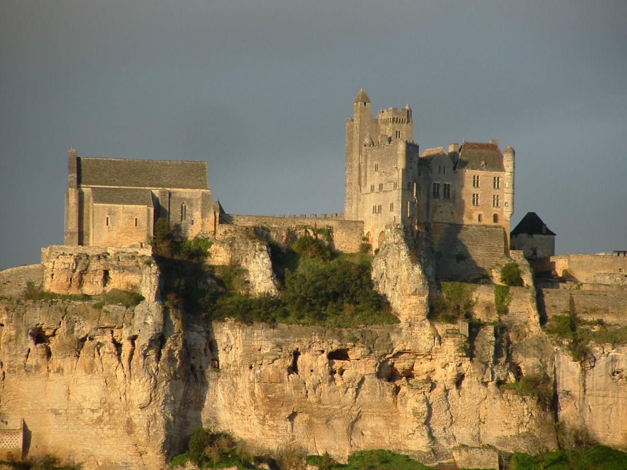 France Aquitaine chateau de beynac en Dordogne