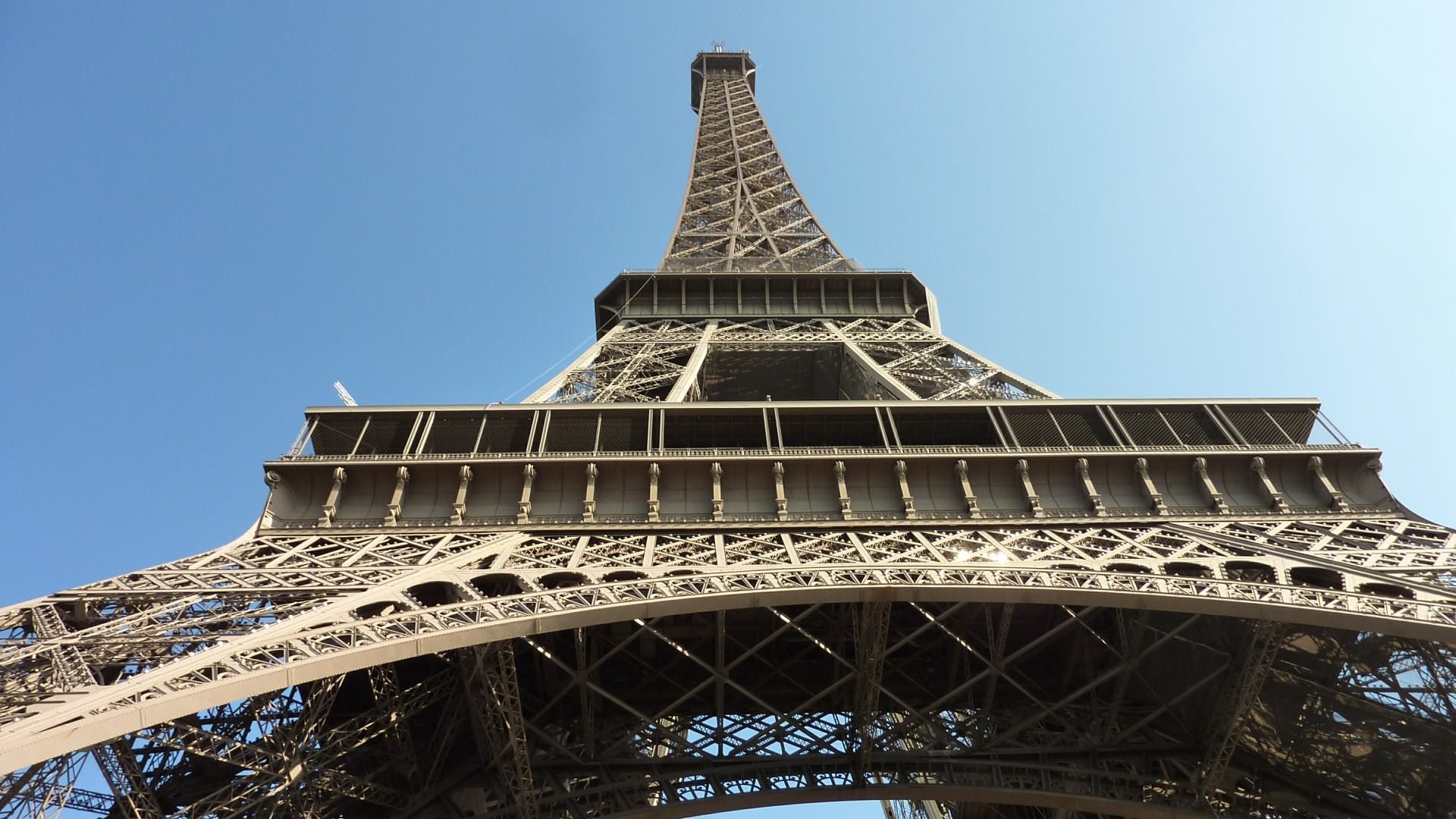 France Paris Eiffel Tower vue du bas !