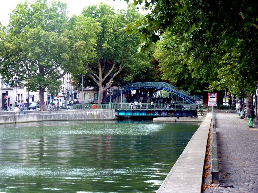 France Paris Canal Saint Martin