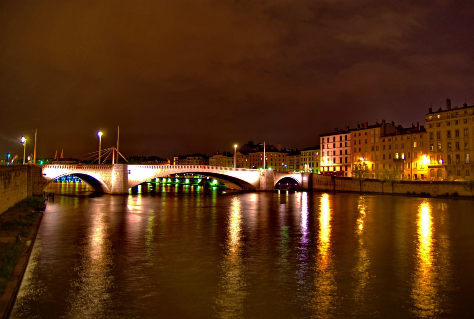 Ponts et Aqueducs Night