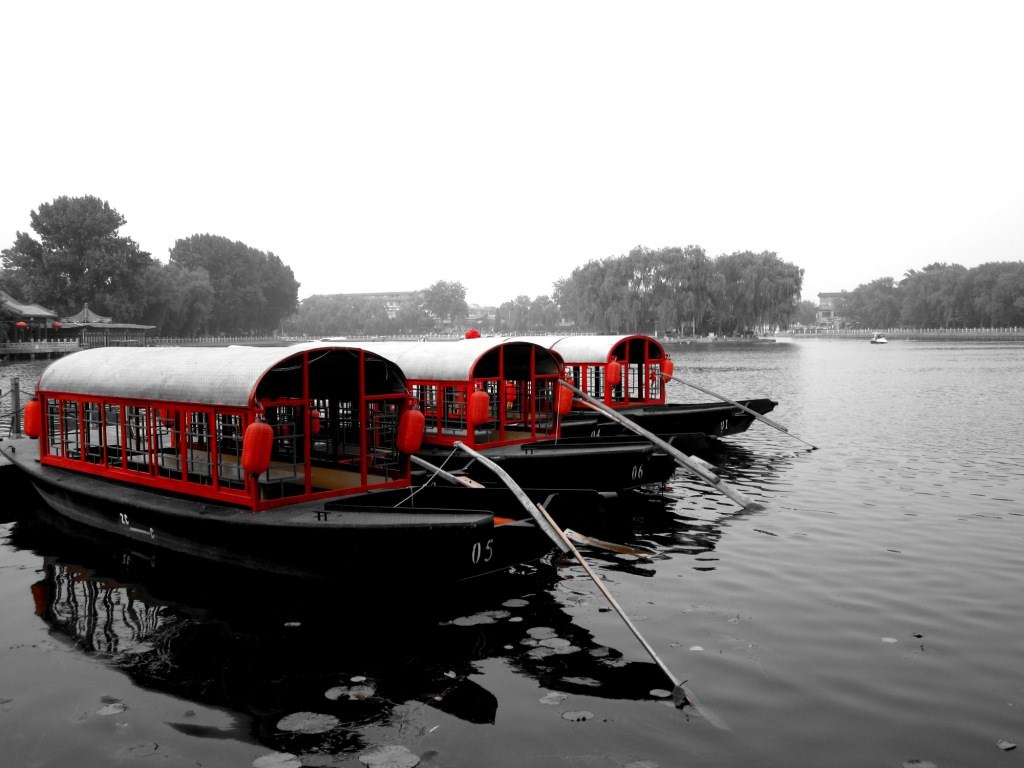 Barques et Pirogues Le lac de Pékin