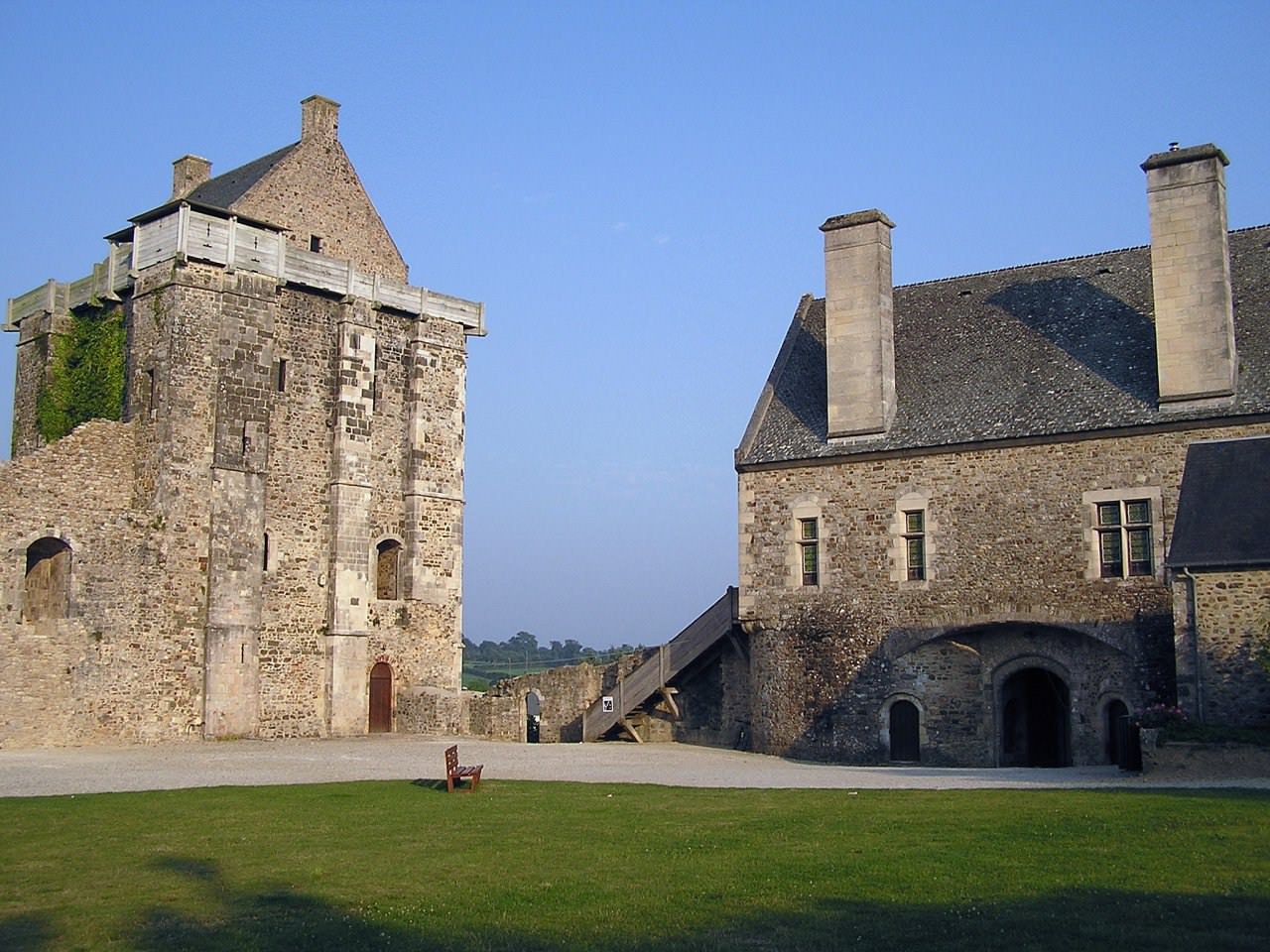Chateaux et Palais Château