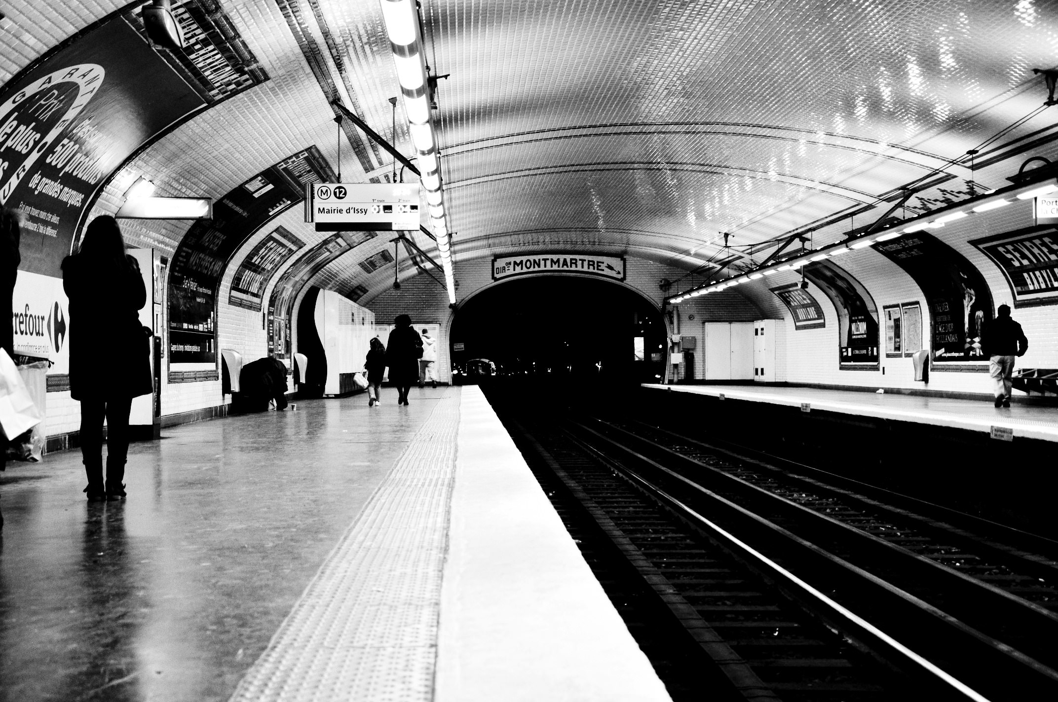 Metro Montmartre