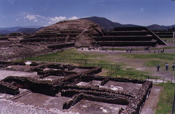 Mexique Ruines de Teotihuacan