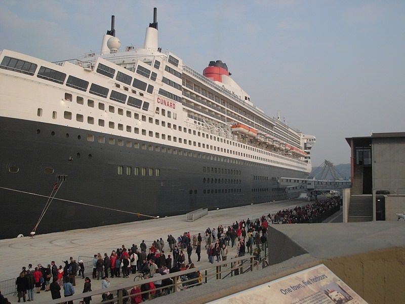 Paquebots Le Queen Mary 2 à Cherbourg
