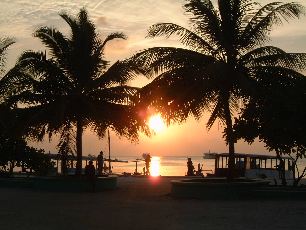 Thailande coucher soleil maldives 2004