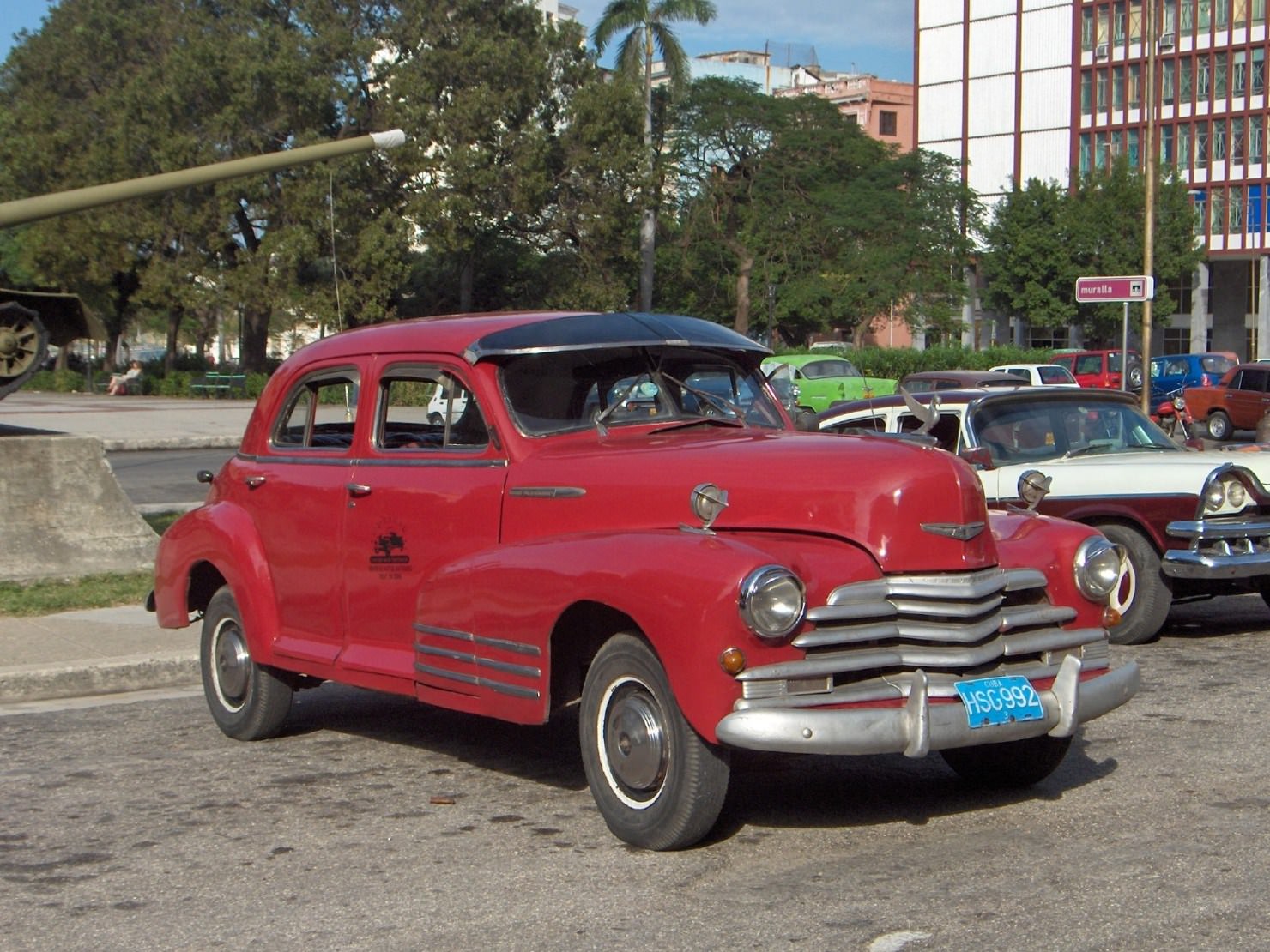 Cuba La havane, une vieille américaine ...