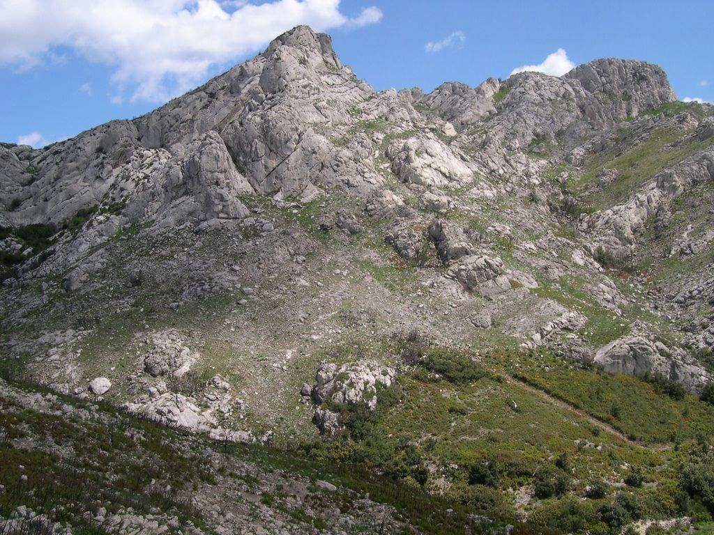 France Provence Alpes et Cote d Azur Massif des Alpilles (13)