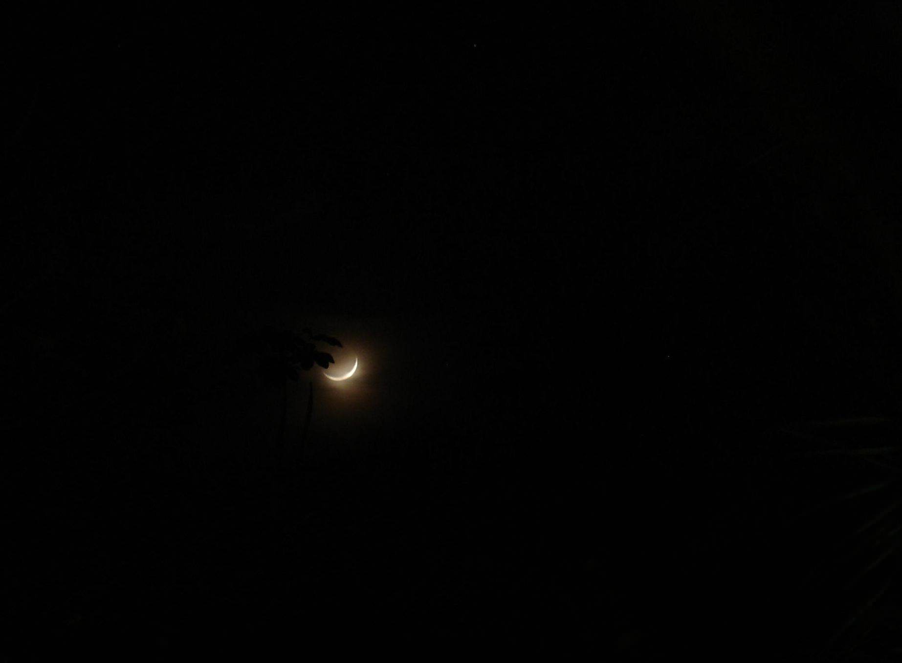 Lune Silhouette sous lune