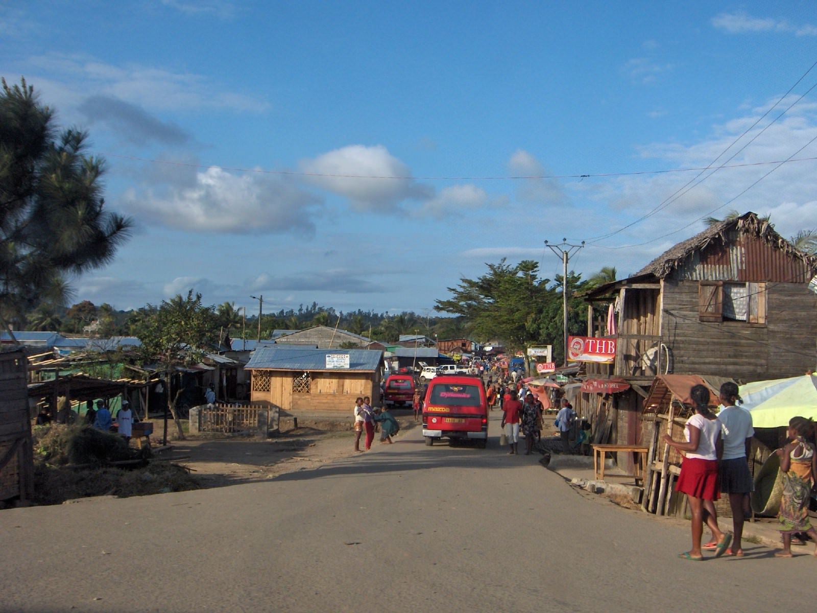 Madagascar En ville, avant Brickaville