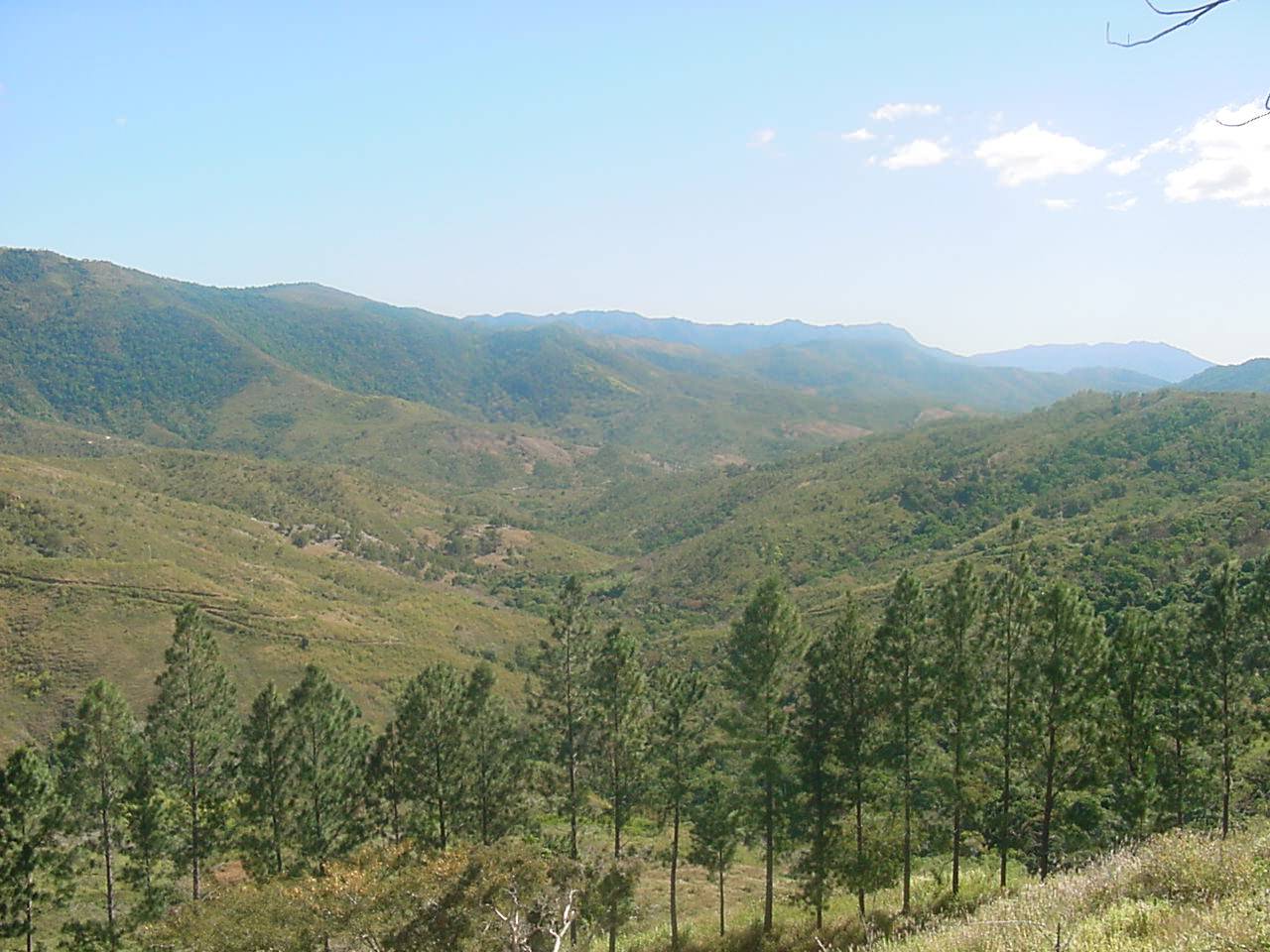 Nouvelle Caledonie La Chaîne centrale à Atéou