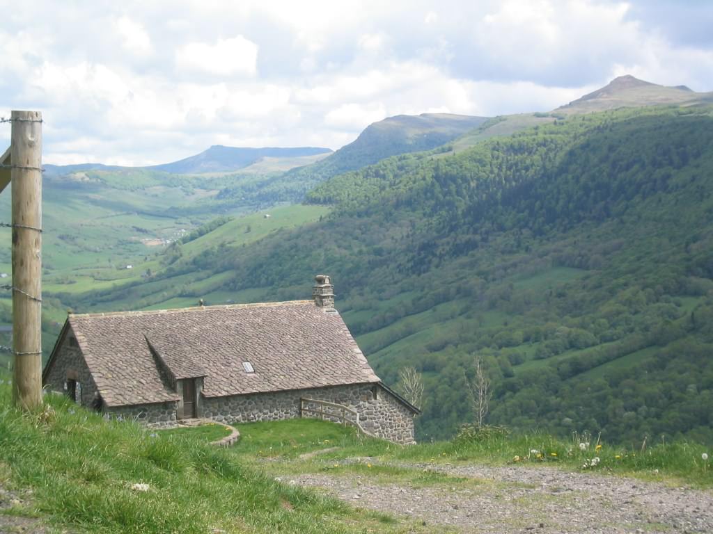 France Auvergne Buron dans le Cantal