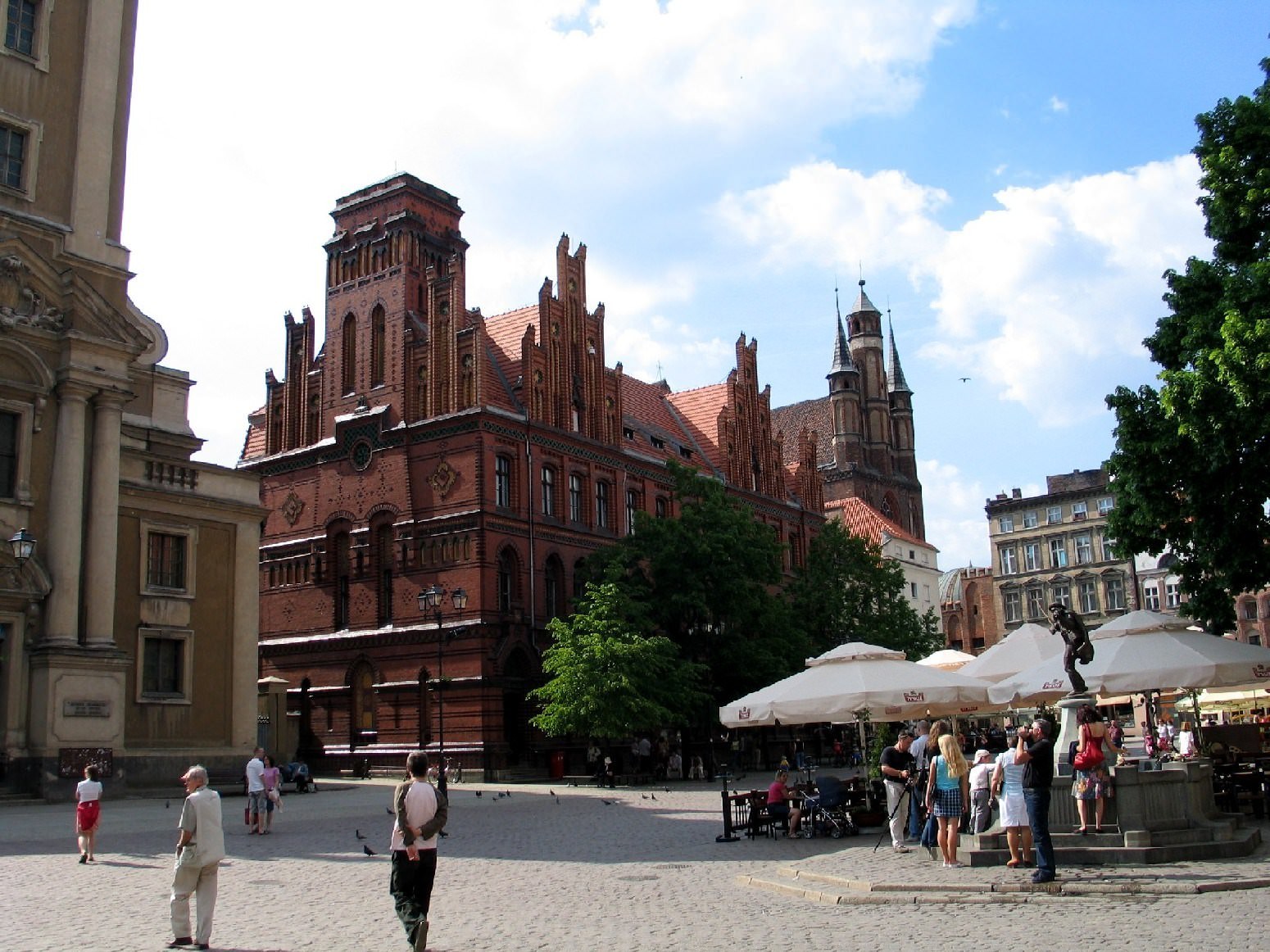 Pologne Place Copernic a Torun