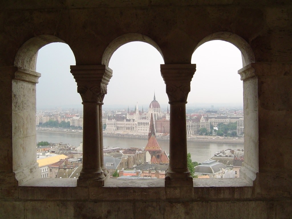 Hongrie Budapest, vue sur le Parlement
