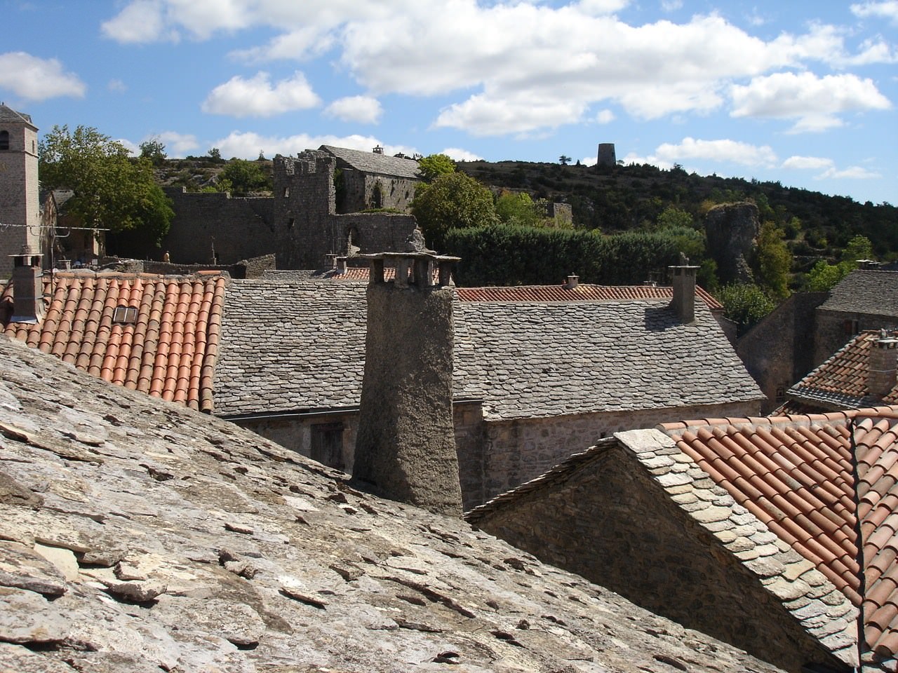 Toits et Murs Village d'Aveyron